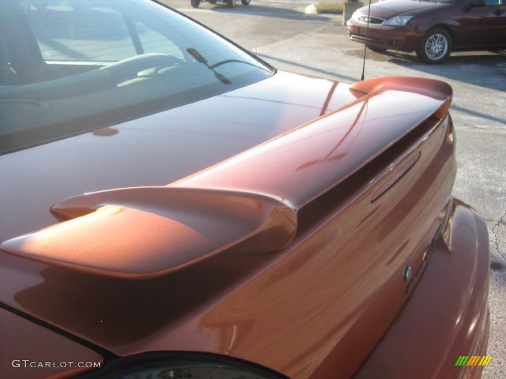 2003 Grand Am GT Sedan - Fusion Orange Metallic / Dark Pewter photo #19