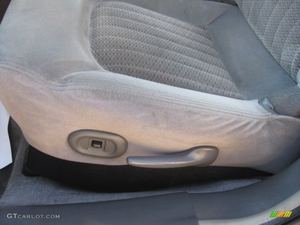 2003 Grand Am GT Sedan - Fusion Orange Metallic / Dark Pewter photo #23