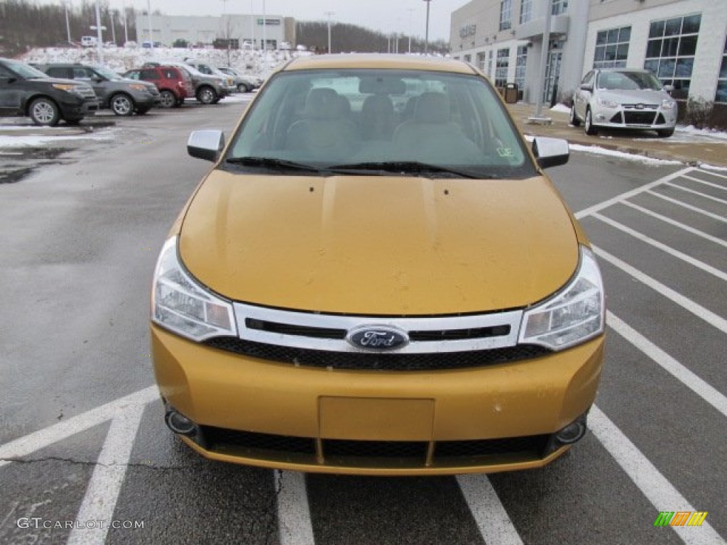 2009 Focus SEL Sedan - Amber Gold Metallic / Medium Stone photo #5