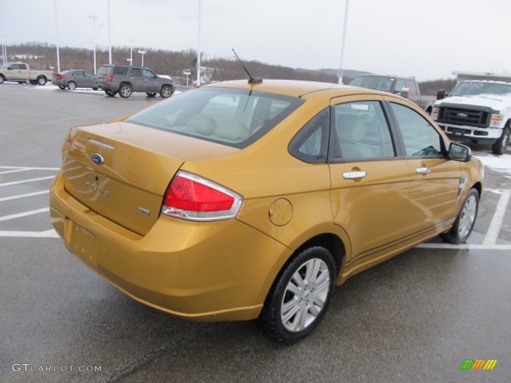 2009 Focus SEL Sedan - Amber Gold Metallic / Medium Stone photo #10