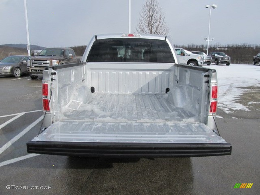 2010 F150 XLT SuperCrew 4x4 - Ingot Silver Metallic / Medium Stone photo #10
