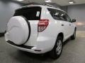Super White - RAV4 I4 Photo No. 7