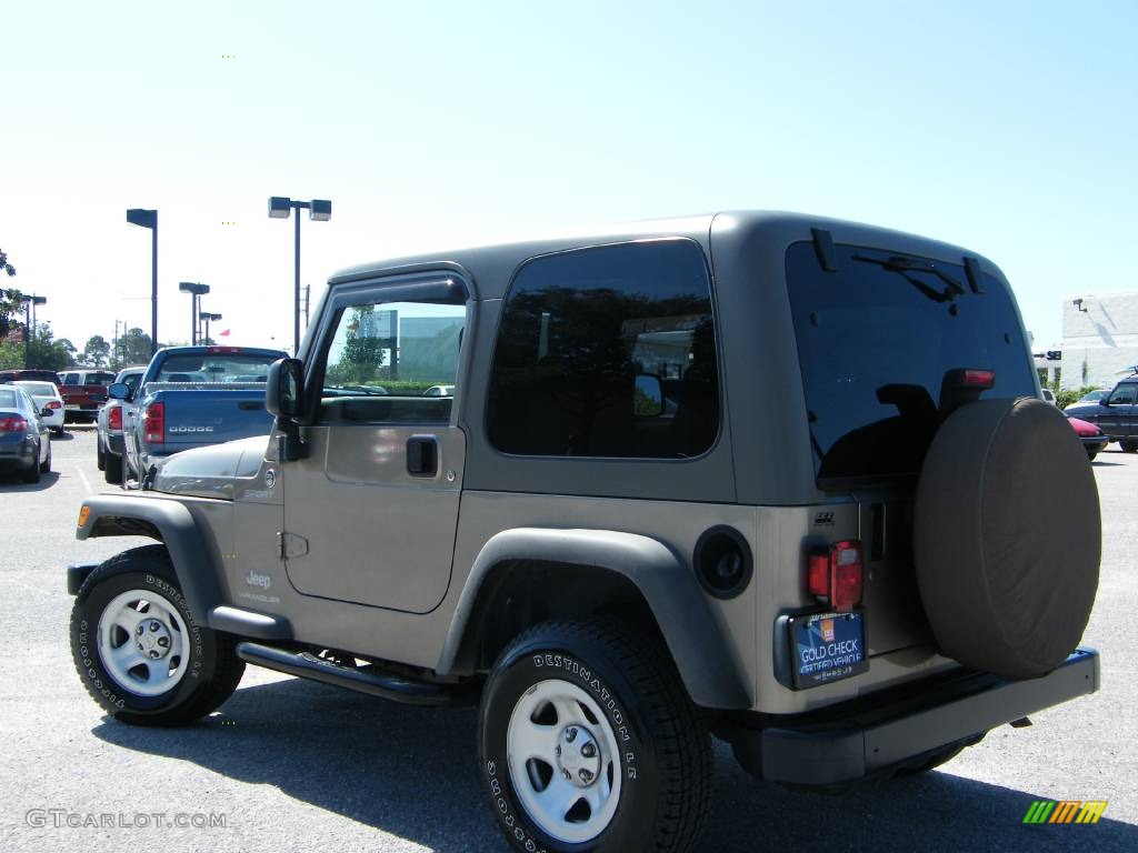 2006 Wrangler Sport 4x4 Right Hand Drive - Light Khaki Metallic / Khaki photo #3