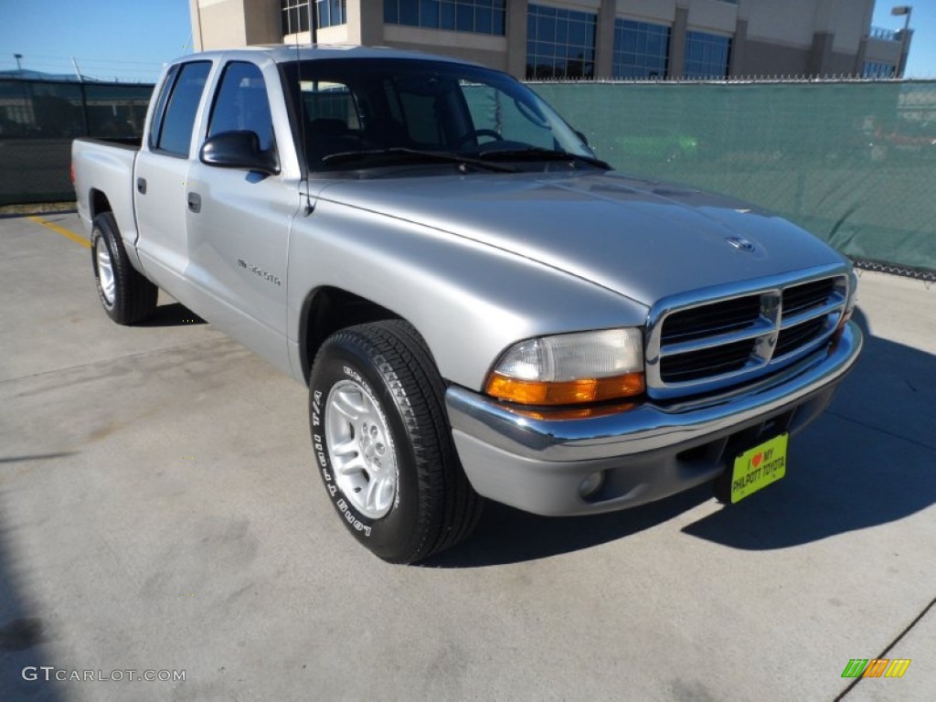 2001 Dakota SLT Quad Cab - Bright Silver Metallic / Dark Slate Gray photo #1