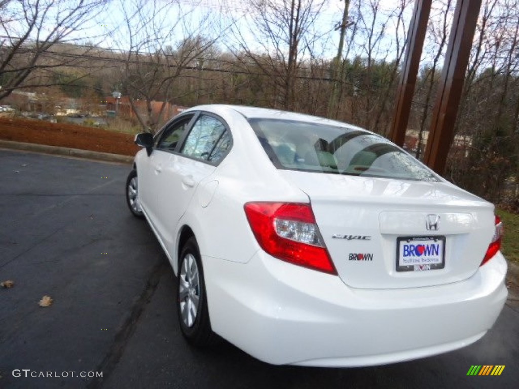 2012 Civic LX Sedan - Taffeta White / Gray photo #5