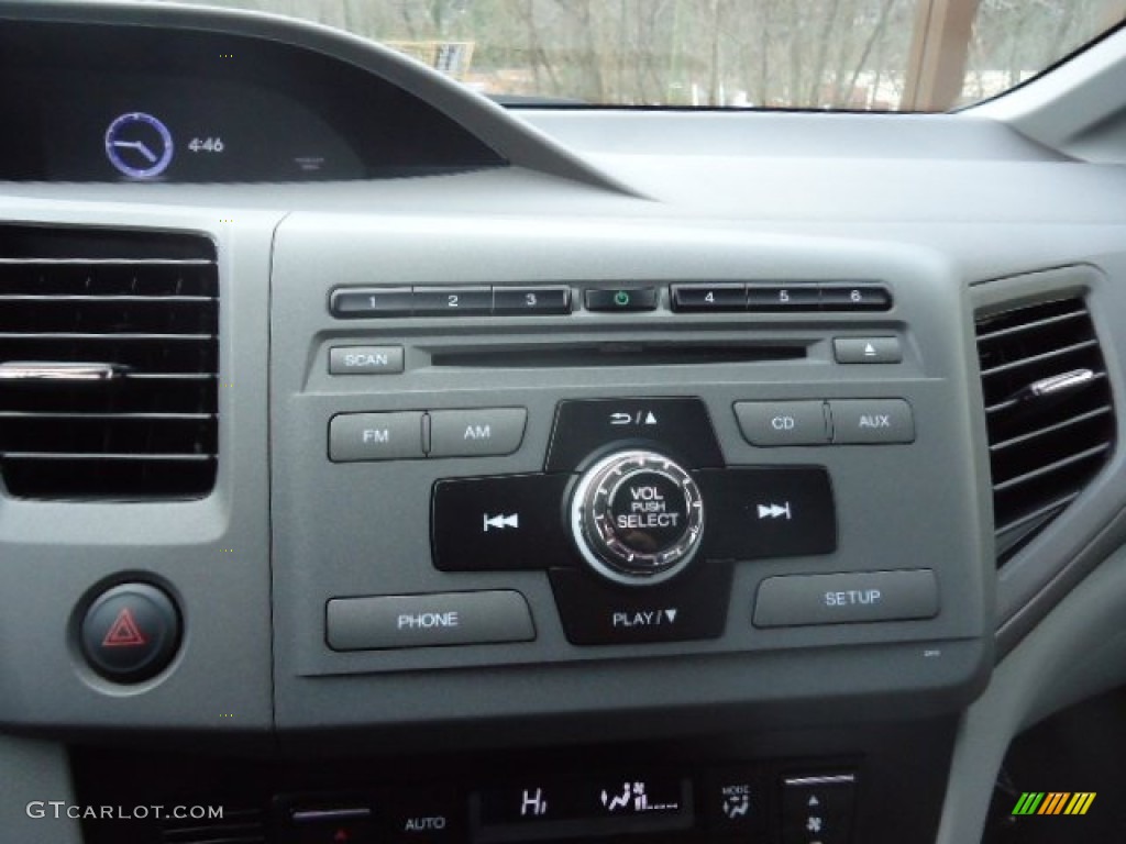 2012 Honda Civic Hybrid Sedan Controls Photo #59110322