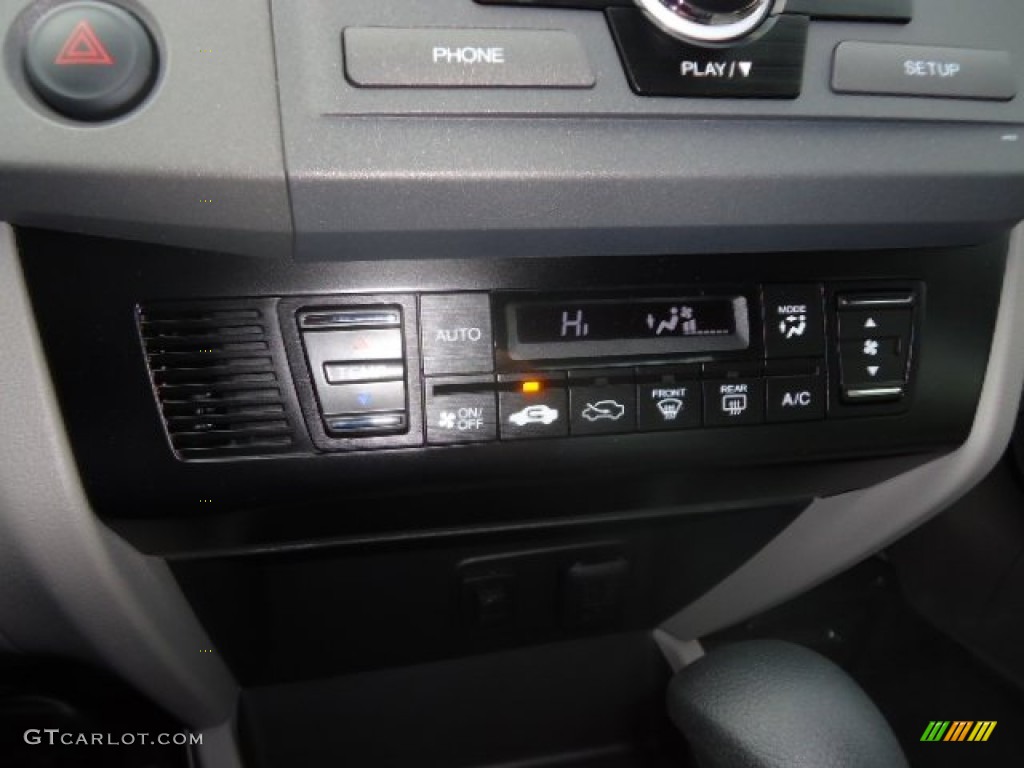 2012 Honda Civic Hybrid Sedan Controls Photos