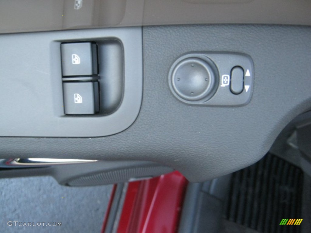 2011 Chevrolet Camaro LT/RS Coupe Controls Photo #59112374