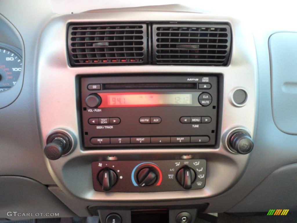 2011 Ford Ranger XLT SuperCab Controls Photo #59113334