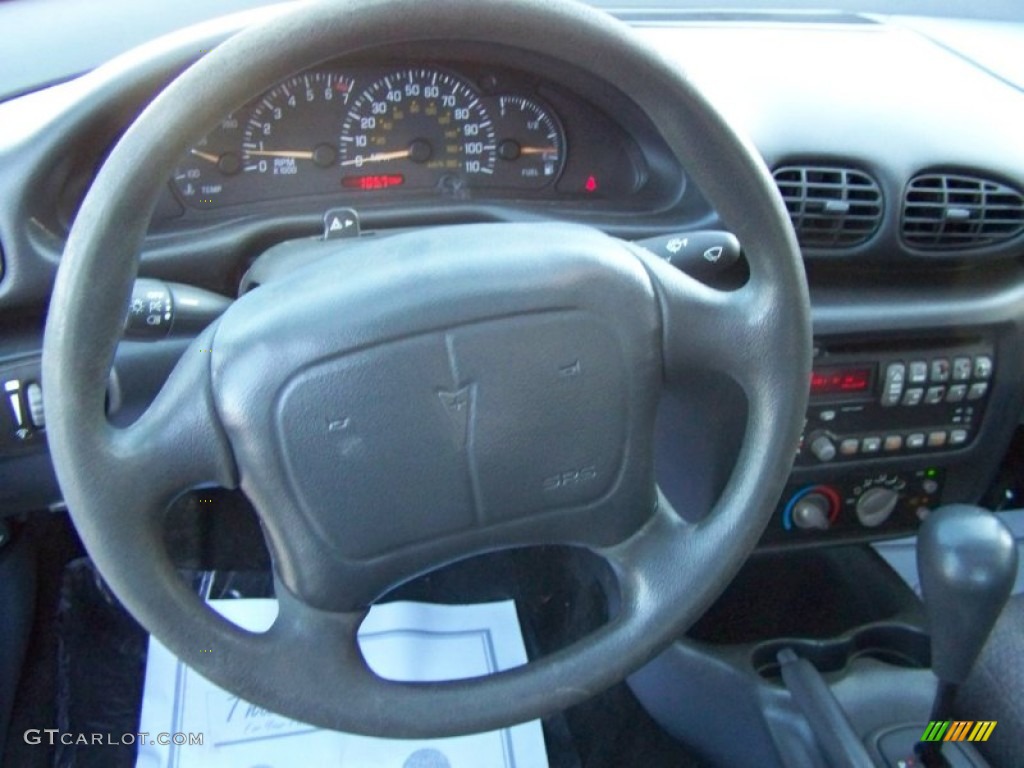 2002 Sunfire SE Coupe - Yellow / Graphite photo #14