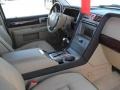 2006 Cashmere Tri-Coat Lincoln Navigator Luxury 4x4  photo #23