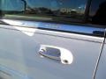Oxford White - Navigator Luxury 4x4 Photo No. 17
