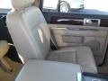 Oxford White - Navigator Luxury 4x4 Photo No. 25