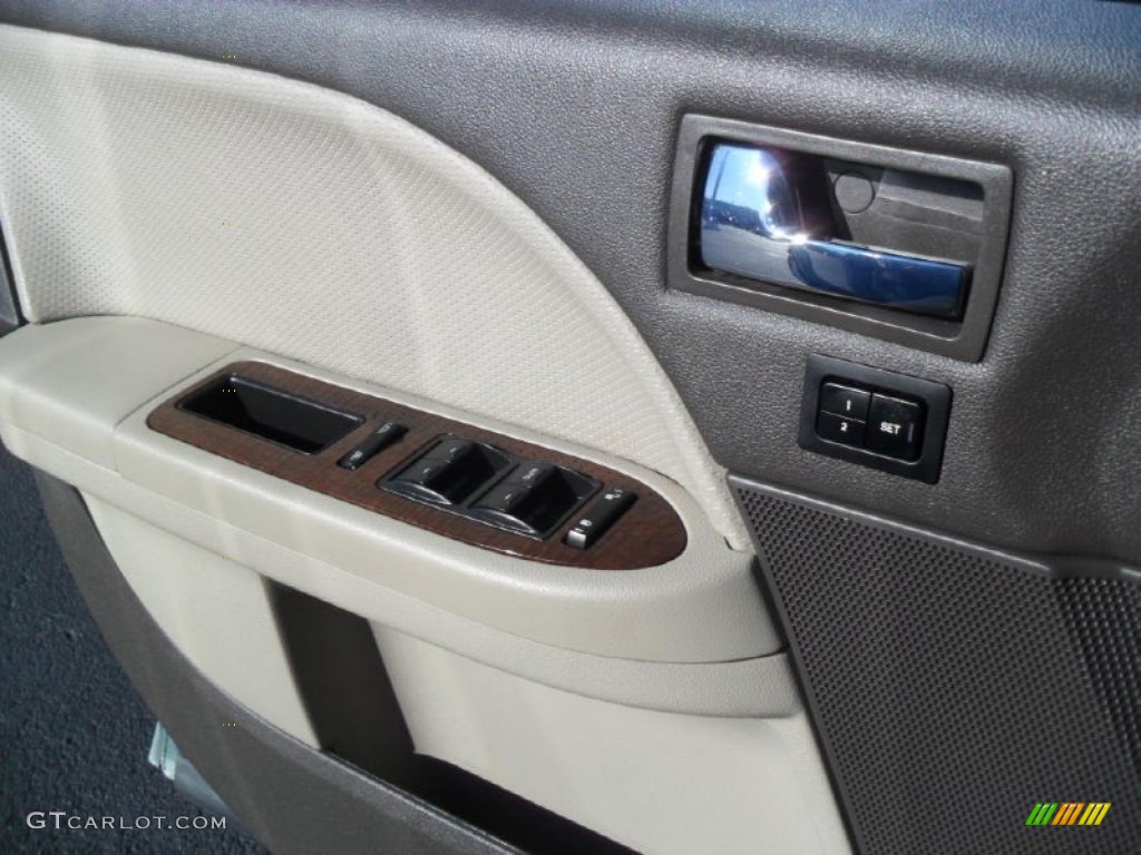 2008 Taurus X Limited AWD - Titanium Green Metallic / Medium Light Stone photo #11