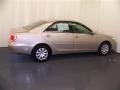 Desert Sand Mica - Camry LE Photo No. 16