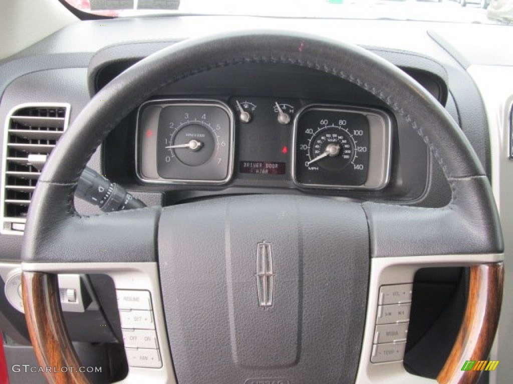 2007 MKX AWD - Vivid Red Metallic / Charcoal Black photo #15