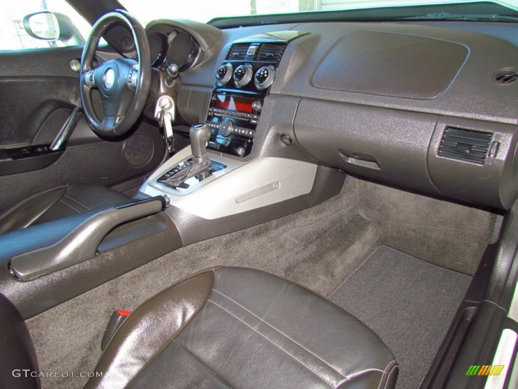 2009 Saturn Sky Roadster Black Dashboard Photo #59125537