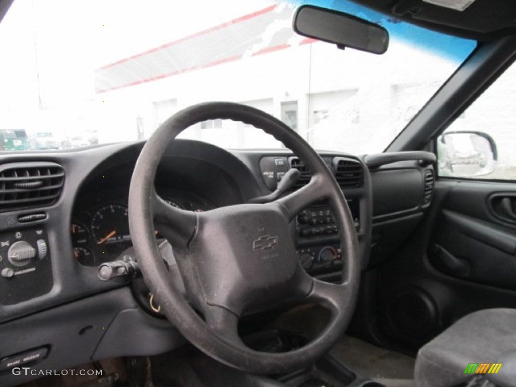 2002 S10 Extended Cab 4x4 - Light Pewter Metallic / Medium Gray photo #12