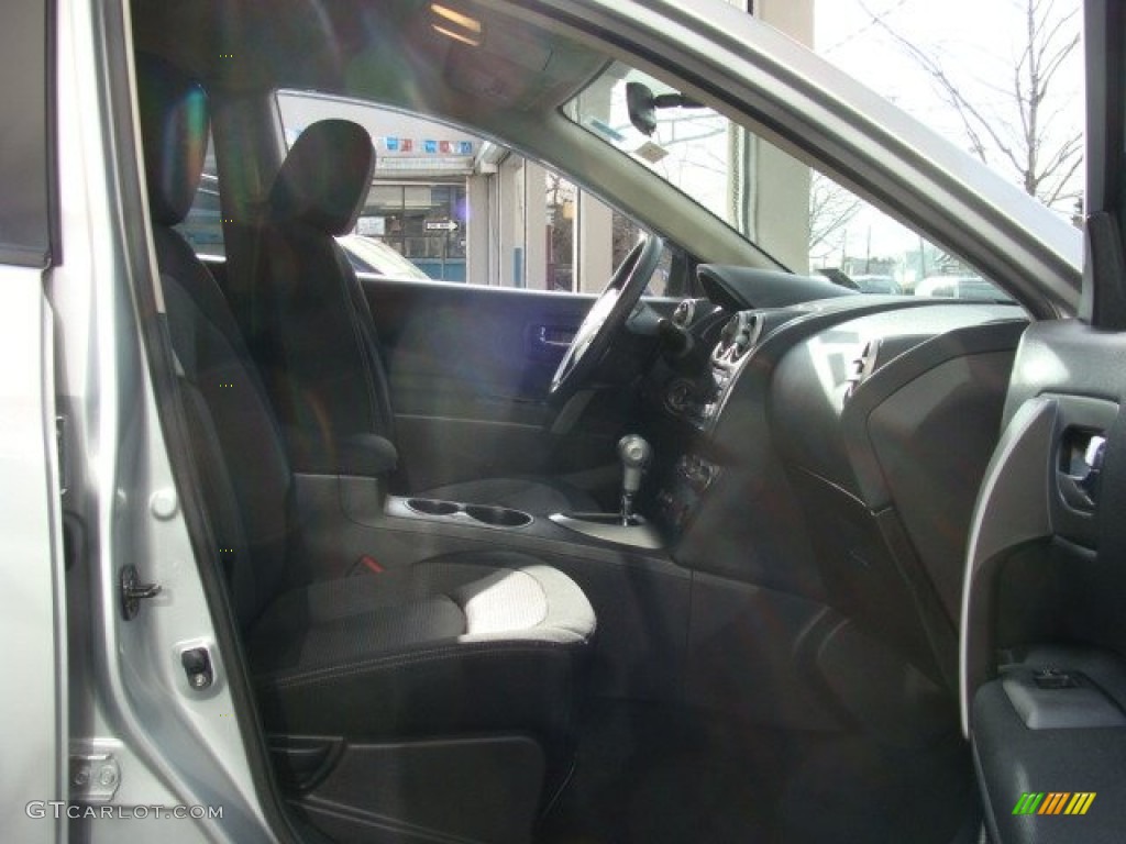 2011 Rogue SV AWD - Silver Ice Metallic / Black photo #8