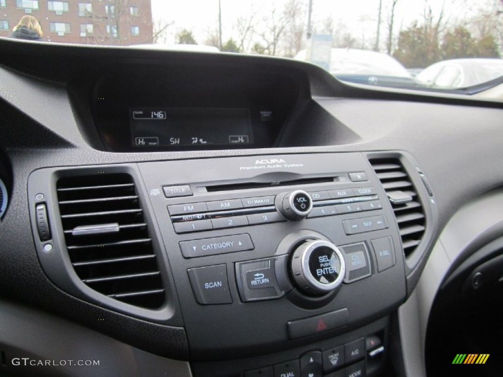 2010 Acura TSX Sedan Controls Photo #59127172