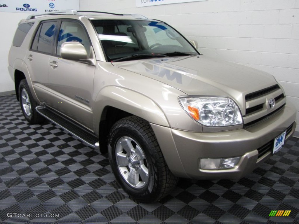 2004 4Runner Limited 4x4 - Dorado Gold Pearl / Taupe photo #1