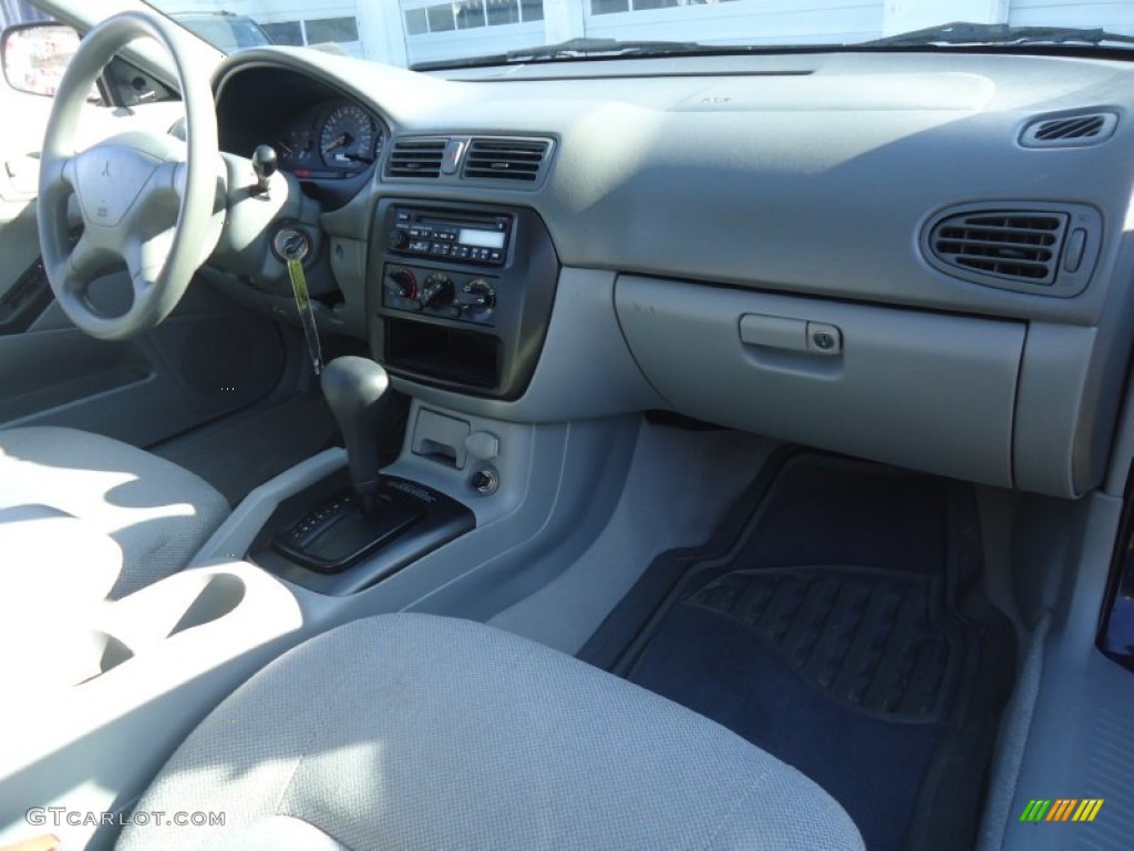 2000 Galant DE - Tampa Blue Pearl / Gray photo #17