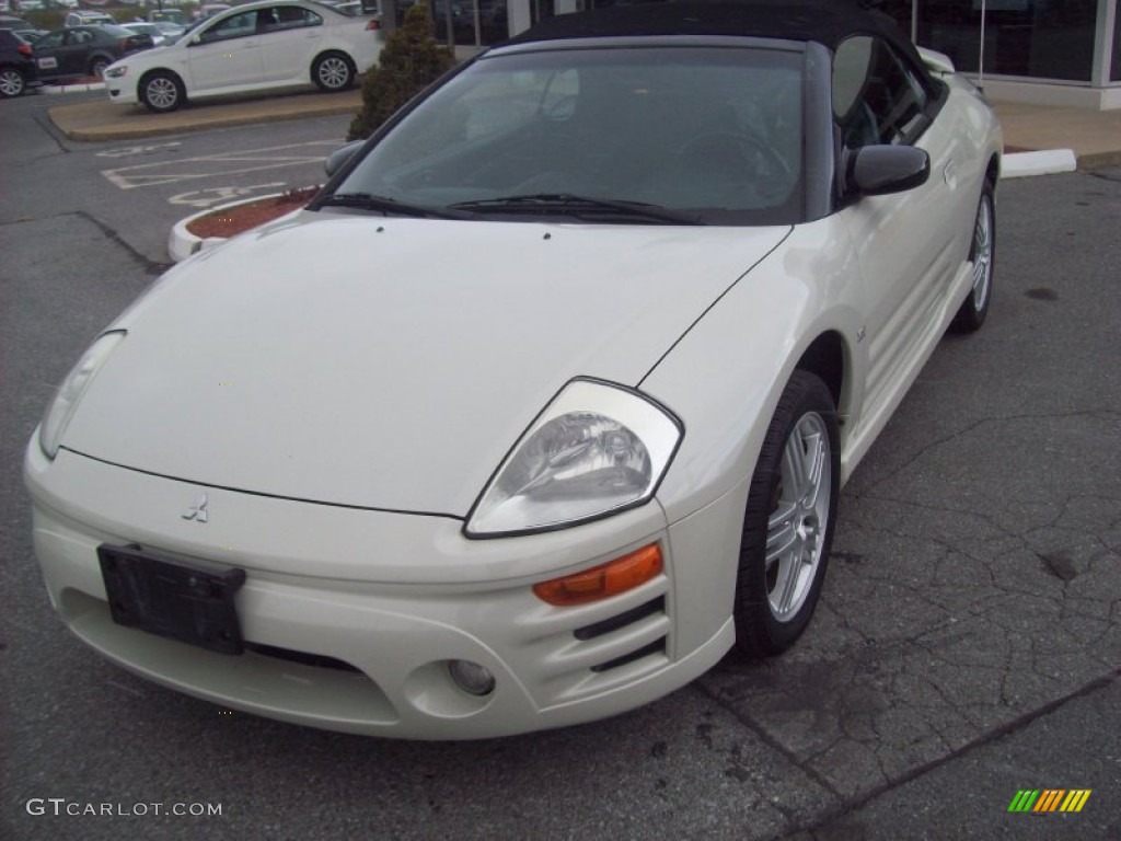 2004 Eclipse Spyder GT - Dover White Pearl / Midnight photo #1