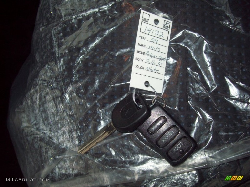 2004 Mitsubishi Eclipse Spyder GT Keys Photos