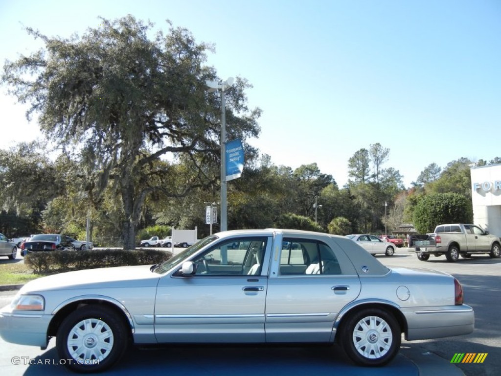 2004 Grand Marquis GS - Silver Birch Metallic / Light Flint photo #2