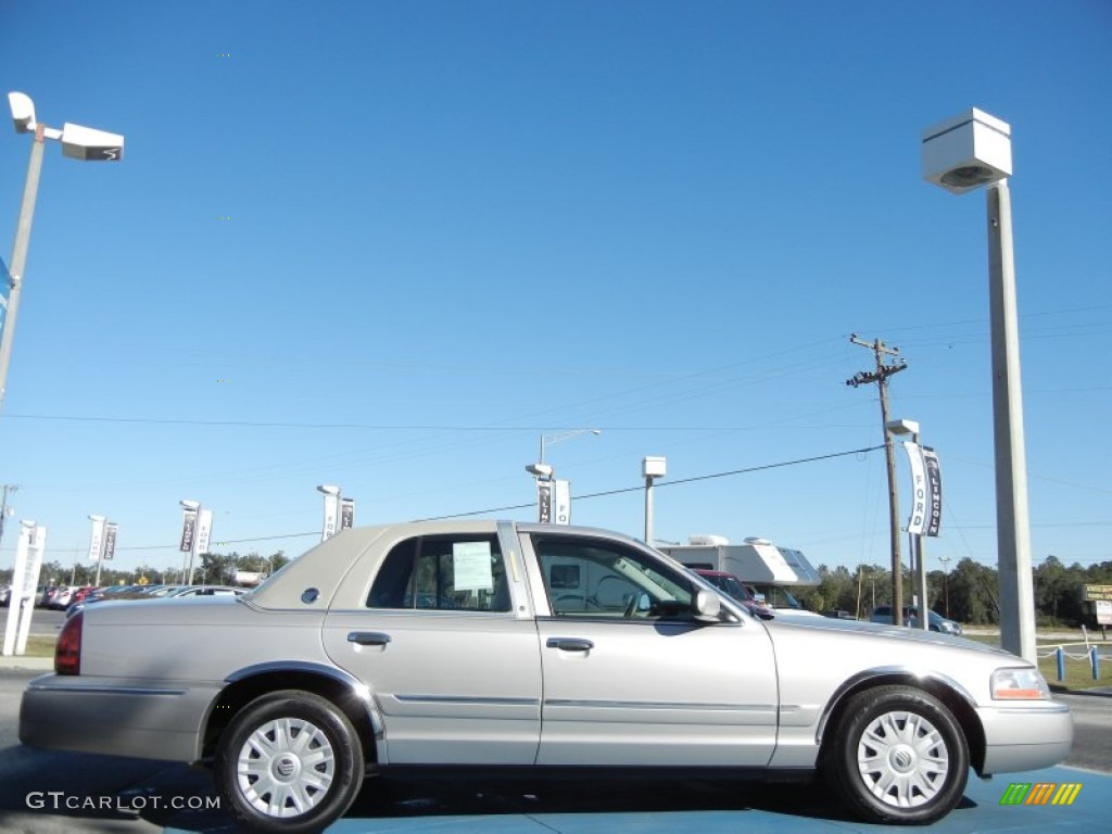 2004 Grand Marquis GS - Silver Birch Metallic / Light Flint photo #6