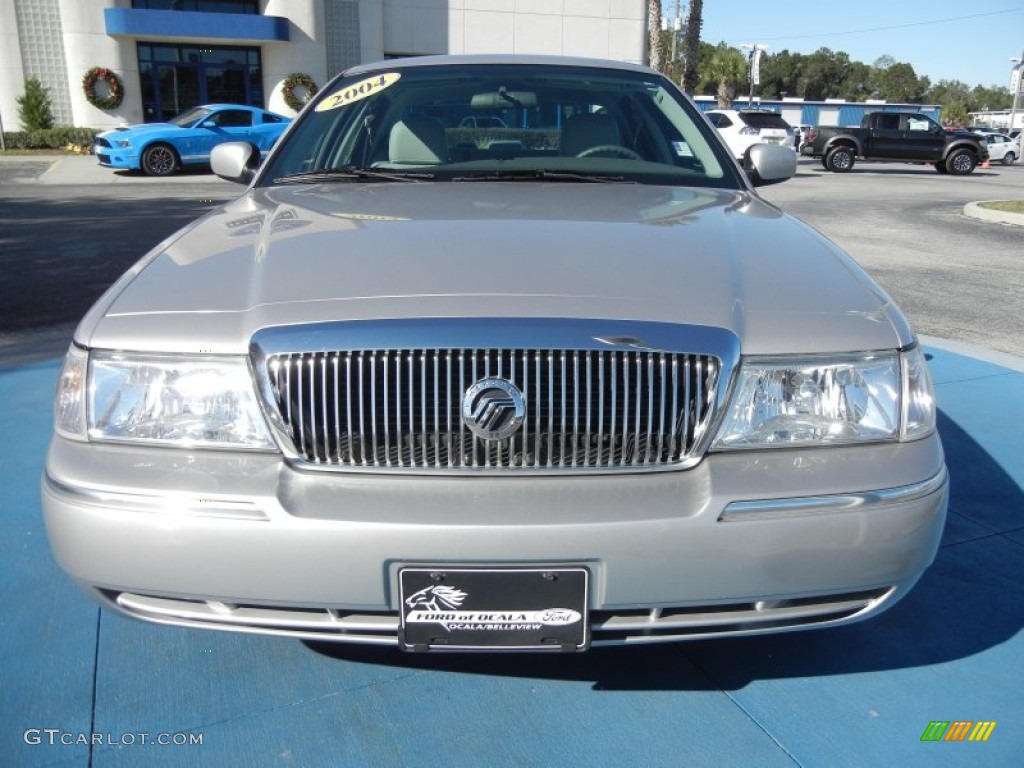 2004 Grand Marquis GS - Silver Birch Metallic / Light Flint photo #8