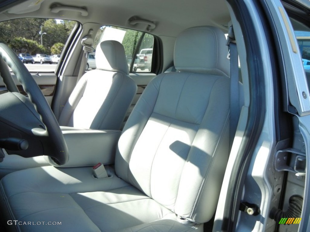 2004 Grand Marquis GS - Silver Birch Metallic / Light Flint photo #12