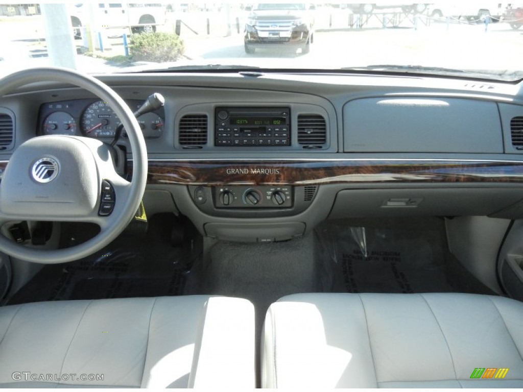 2004 Grand Marquis GS - Silver Birch Metallic / Light Flint photo #19