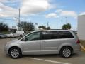 Mercury Silver Metallic 2012 Volkswagen Routan SE Exterior