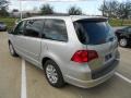 2012 Mercury Silver Metallic Volkswagen Routan SE  photo #5