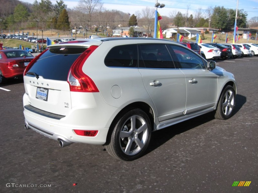 2012 XC60 T6 R-Design - Cosmic White Metallic / R Design Soft Beige/Black Inlay photo #6