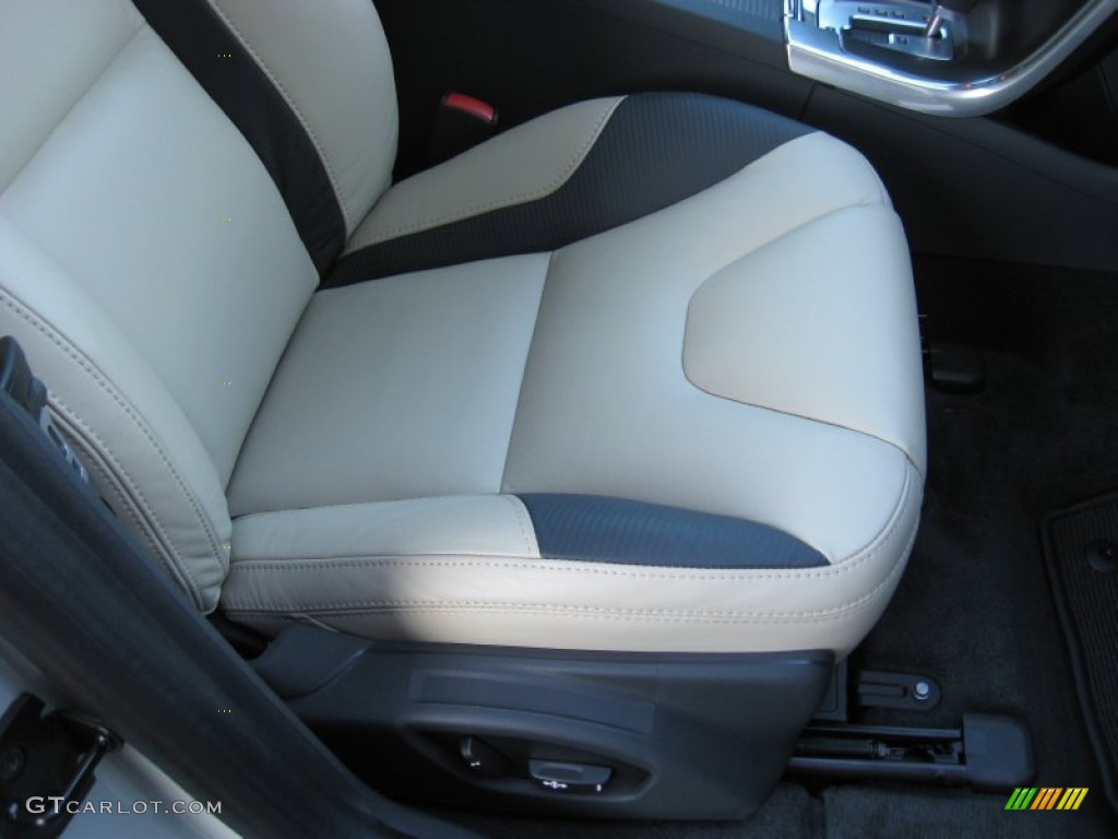 2012 XC60 T6 R-Design - Cosmic White Metallic / R Design Soft Beige/Black Inlay photo #20