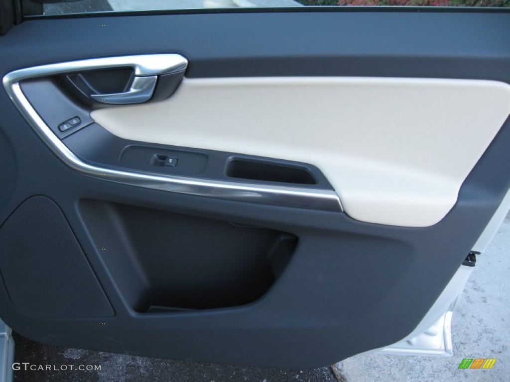 2012 XC60 T6 R-Design - Cosmic White Metallic / R Design Soft Beige/Black Inlay photo #21