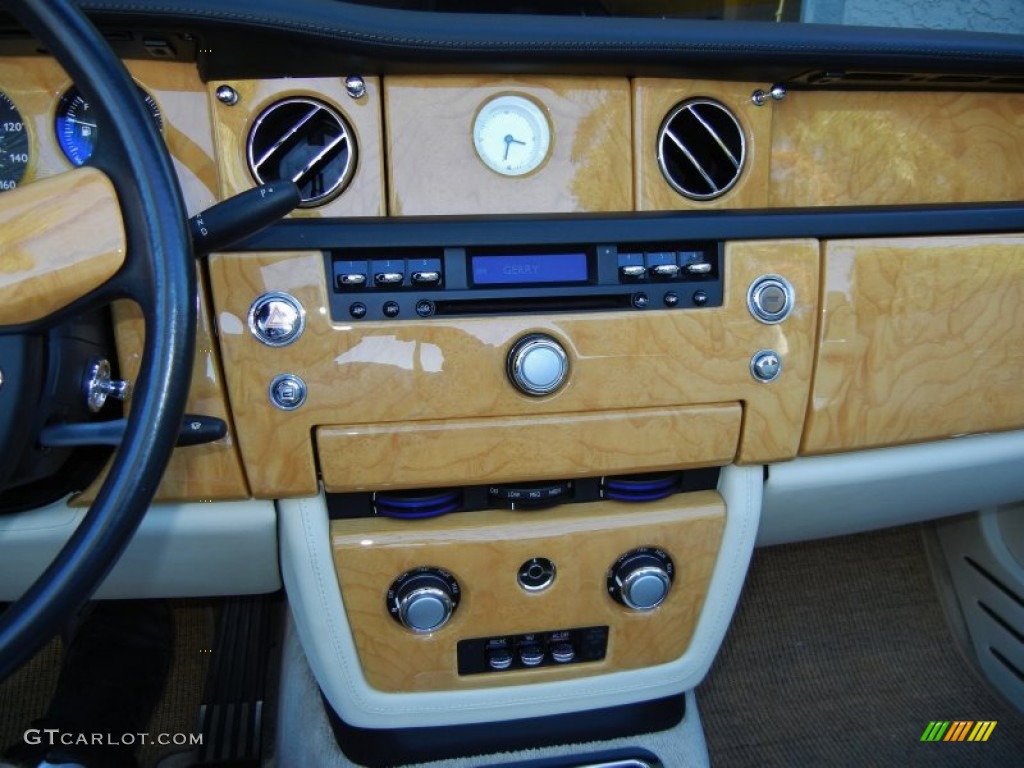 2008 Rolls-Royce Phantom Drophead Coupe Standard Phantom Drophead Coupe Model Controls Photo #59136461