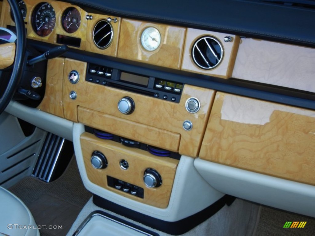 2008 Rolls-Royce Phantom Drophead Coupe Standard Phantom Drophead Coupe Model Controls Photo #59136497