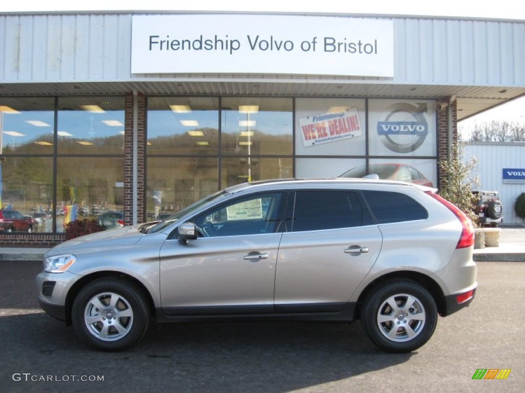 2012 Seashell Metallic Volvo XC60 3.2 AWD 59117051 Photo 10