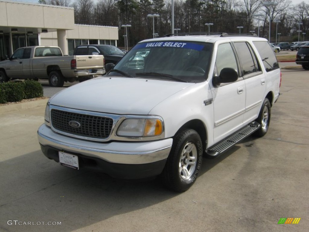 Oxford White Ford Expedition