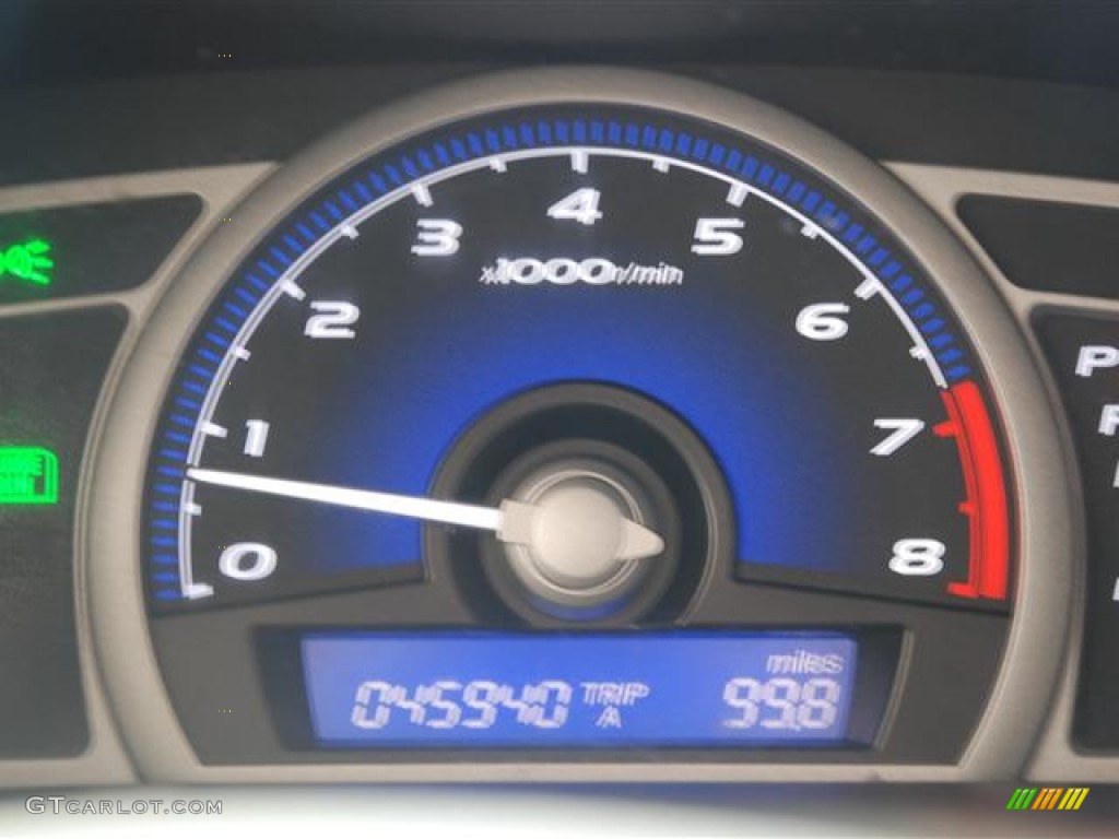 2007 Civic LX Coupe - Alabaster Silver Metallic / Gray photo #15