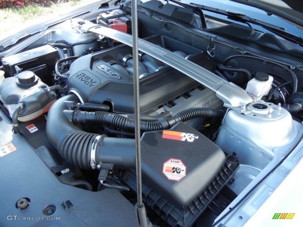 2011 Mustang GT/CS California Special Coupe - Ingot Silver Metallic / CS Charcoal Black/Carbon photo #31