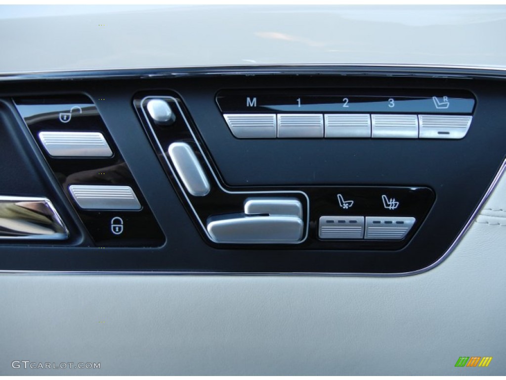 2010 Mercedes-Benz S 63 AMG Sedan Controls Photo #59142385