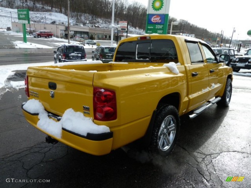 2007 Dakota SLT Quad Cab 4x4 - Detonator Yellow / Medium Slate Gray photo #5