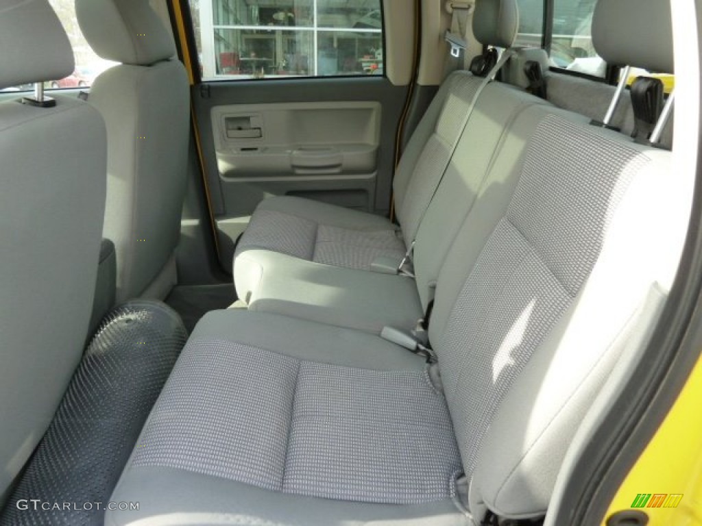 2007 Dakota SLT Quad Cab 4x4 - Detonator Yellow / Medium Slate Gray photo #19