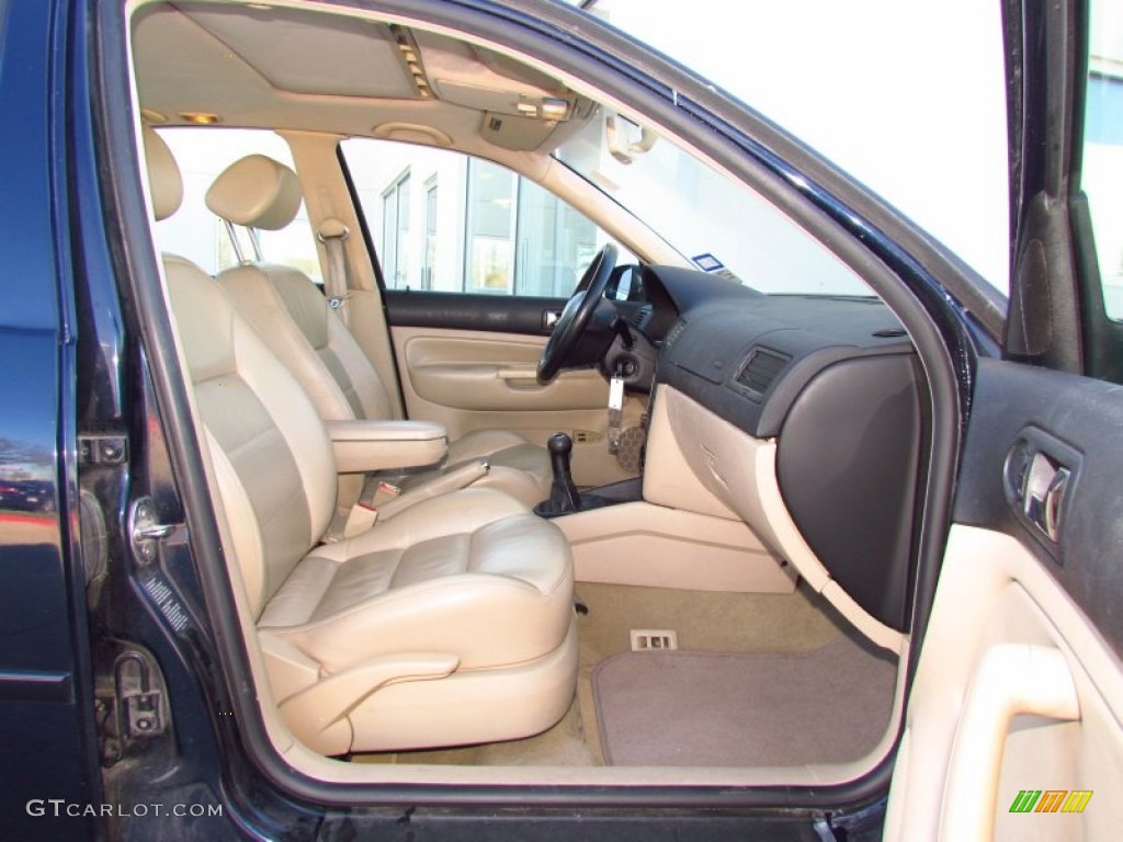 Beige Interior 2000 Volkswagen Jetta GLS TDI Sedan Photo #59143799