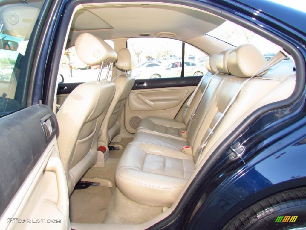 Beige Interior 2000 Volkswagen Jetta GLS TDI Sedan Photo #59143817