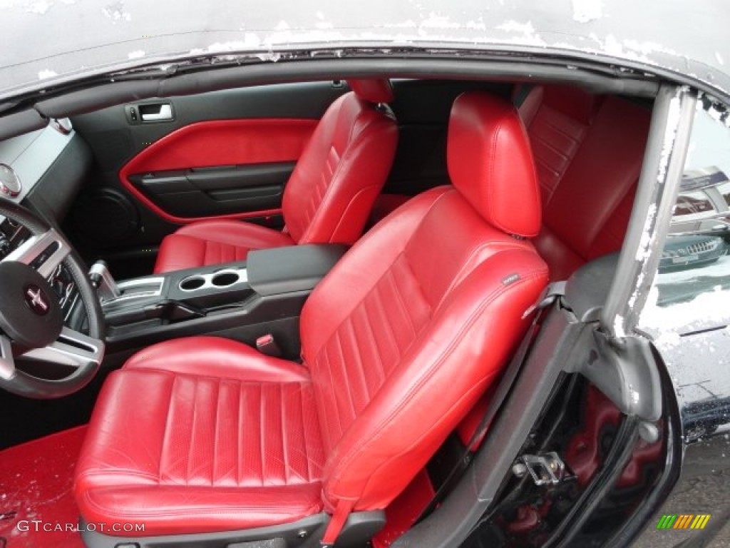 Red Leather Interior 2005 Ford Mustang GT Premium Convertible Photo #59149808